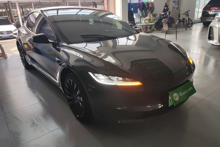 Used Tesla Model 3 2023 Rear-Wheel-Drive Version
