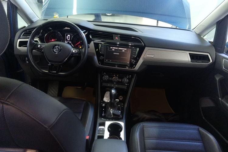 Used Volkswagen Touran 2018 Volkswagen Touran L 280TSI DSG Boundary Edition 7 Seats China V Emission Standard
