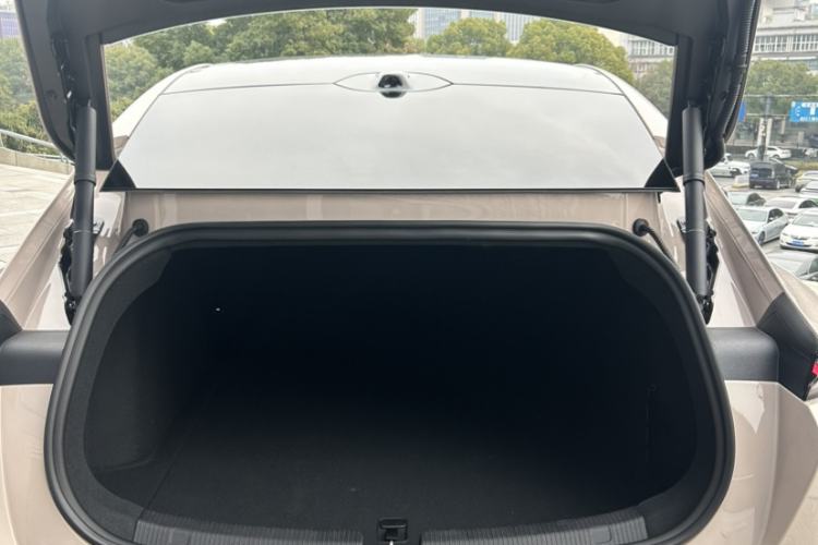 Used Nio ET5 2022 75 kWh