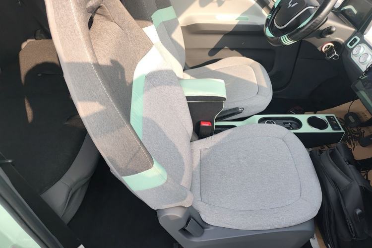 Used Wuling Hongguang MINIEV 2021 Macaron Premium Model – Lithium-NMC
