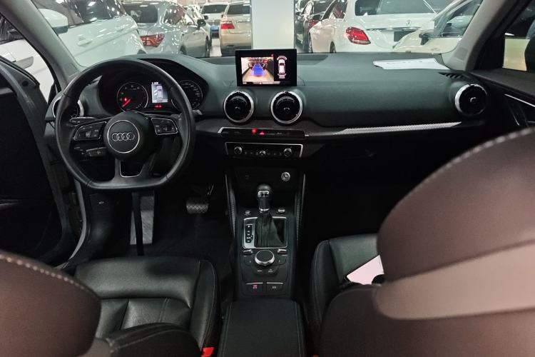 Used Audi Q2L 2022 35 TFSI Fashion Dynamic Model
