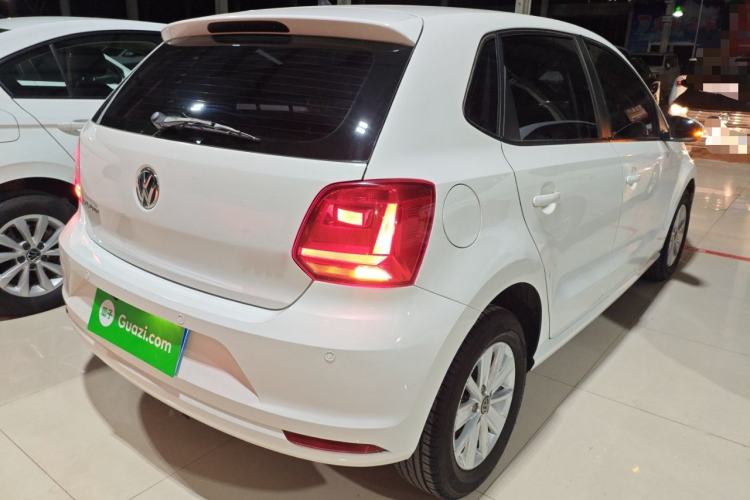 Used Volkswagen Polo 2016 1.4L Manual Fashion Model
