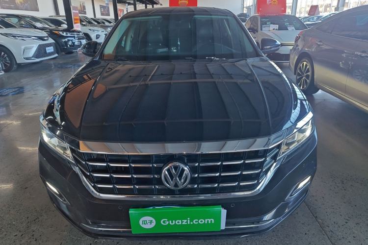 Used Volkswagen Passat 2019 330TSI Elite Edition China VI
