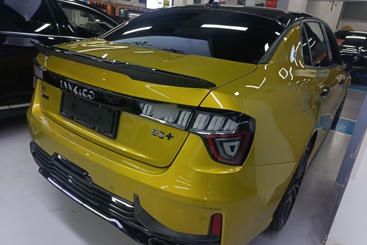 Used Lynk & Co 03 2021 03+ 2.0TD Automatic Wind-Chasing Edition
