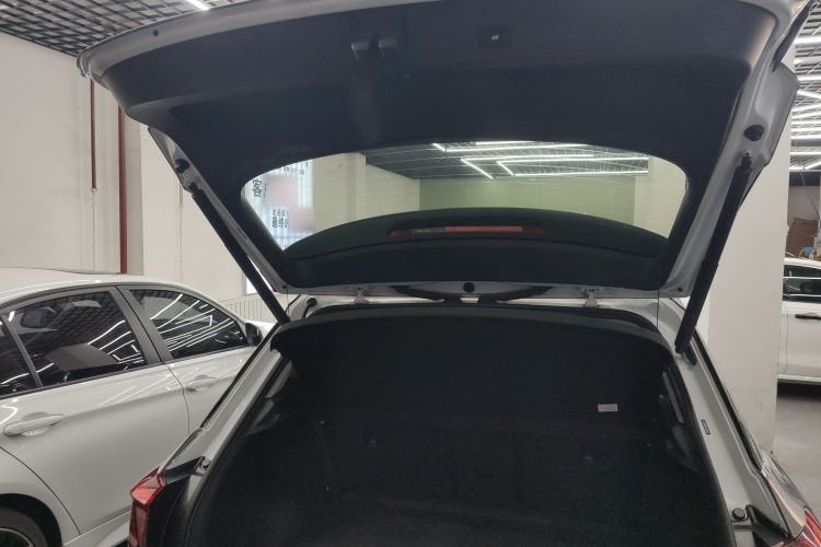 Used Volkswagen T-ROC 2018 280TSI DSG Two-Wheel-Drive Comfort Version China V Standard
