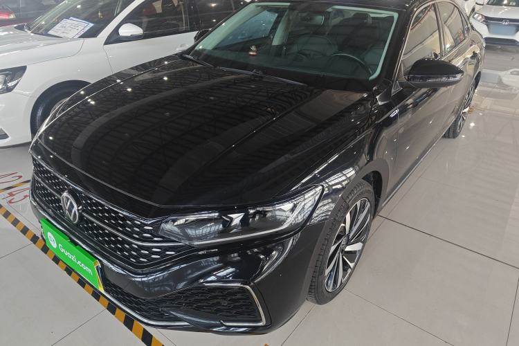 Used Volkswagen Passat 2022 330TSI Starry Elite Edition
