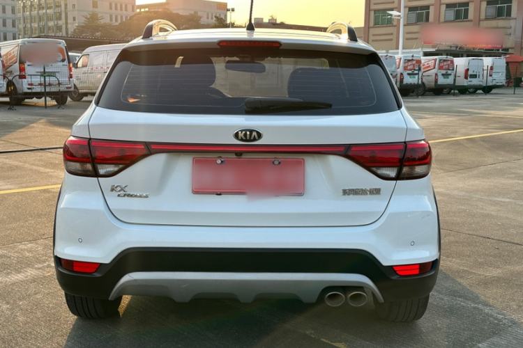 Used Kia KX Cross 2017 1.4L AT GLS
