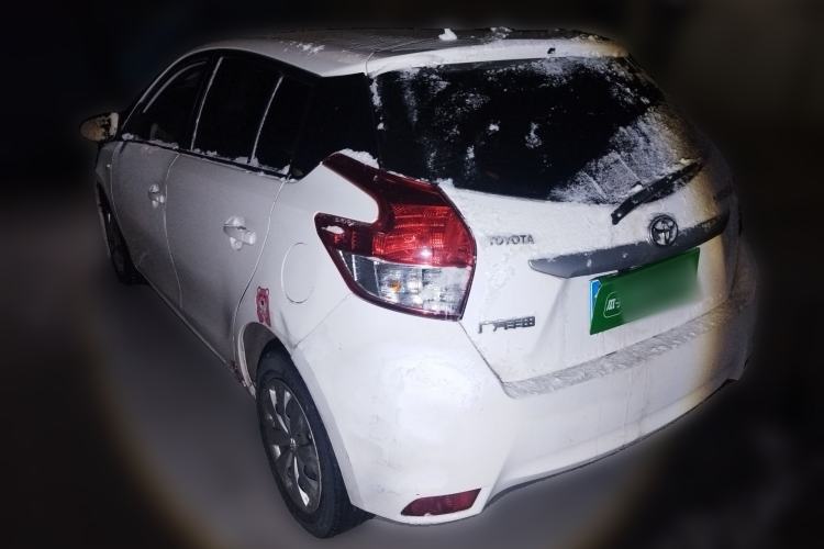 Used Toyota YARiS L Zhi Xuan 2015 1.5E Automatic Charm Edition