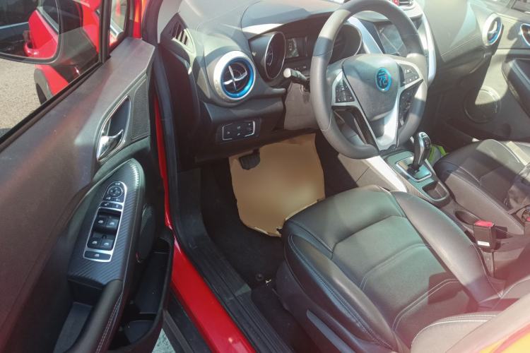 Used BYD Yuan New Energy 2019 EV360 Smart Connect Leading Model
