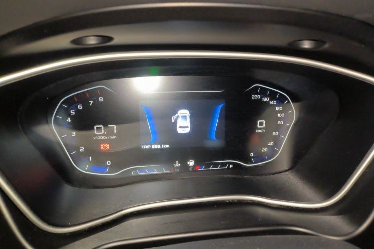 Used Geely Auto Vision X6 2019 1.4T Manual 4G Connect Luxury Model China VI Standard