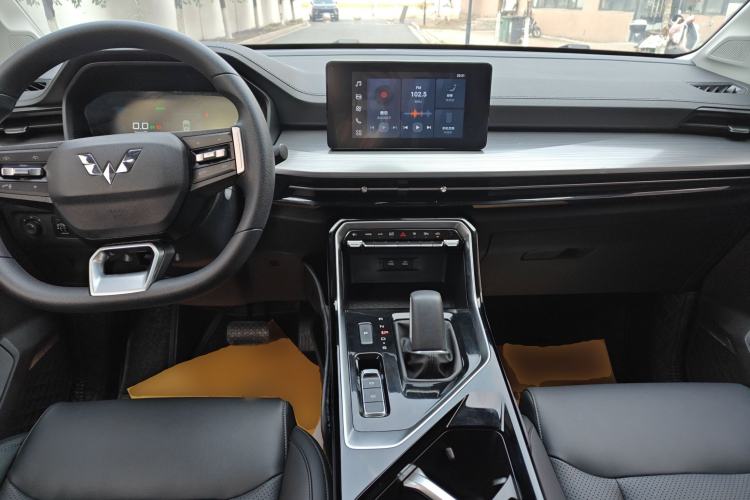 Used Wuling Asta 2022 2.0L DHT Electric Power Version
