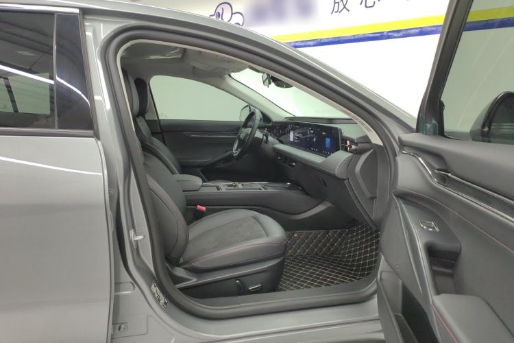 Used Ford Mondeo 2023 EcoBoost 180 Luxury Model
