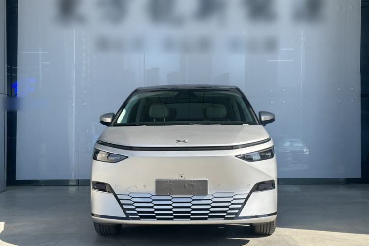 Used XPeng X9 2024 640 All-Wheel Drive High-Performance Max
