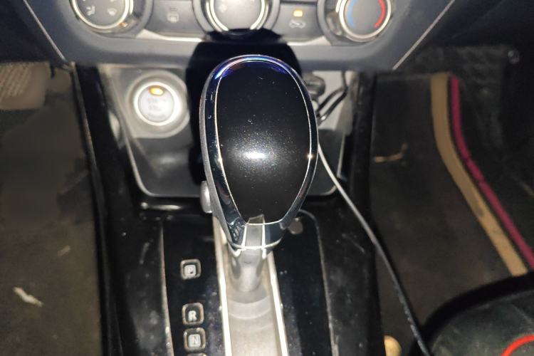 Used Nissan Lannia 2019 1.6L CVT Smart Connect Smart Cool Version China VI Standard