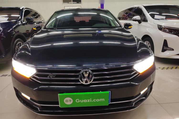 Used Volkswagen Magotan 2018 Facelift 330TSI DSG Luxury Model