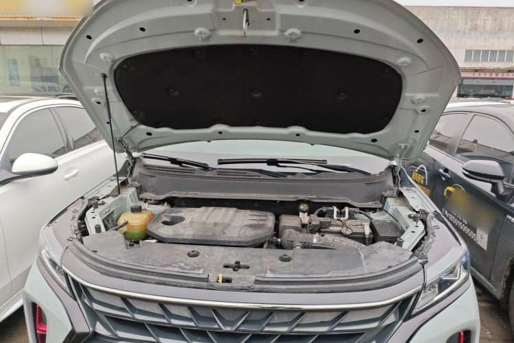 Used Dongfeng Fengon 580 2022 1.5T Automatic Enjoyment Model
