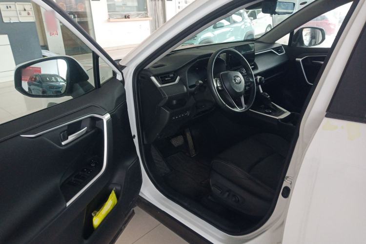 Used Toyota Wildlander 2023 Dual-Motor 2.5L E-CVT Four-Wheel Drive Prestige Edition