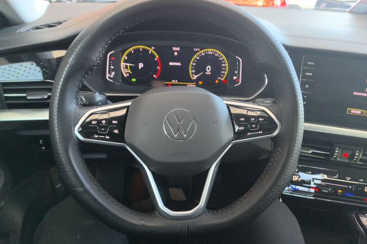 Used Volkswagen Passat 2023 Restyled 330TSI Starry Luxury Edition
