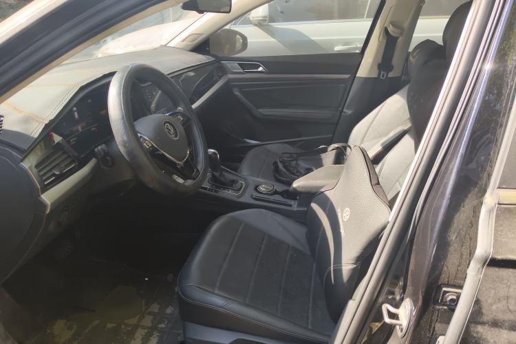 Used Volkswagen Lavida 2021 1.5L Automatic Comfort Edition
