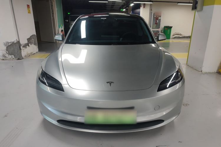 Used Tesla Model 3 2023 Rear-Wheel-Drive Version
