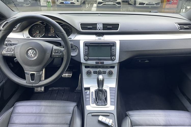 Used Volkswagen FAW-Volkswagen CC 2015 1.8TSI Prestige Model