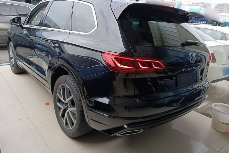 Used Volkswagen Touareg 2022 3.0 TSI Prestige Edition Classic Sport Package
