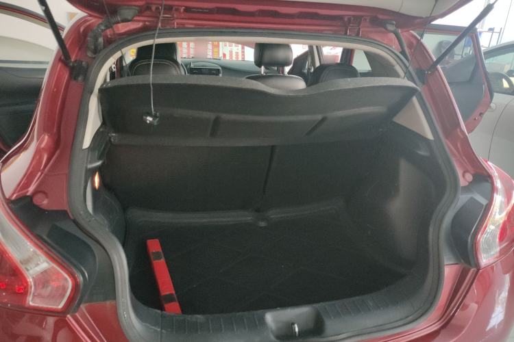 Used Nissan Tiida 2011 1.6L CVT Comfort Model
