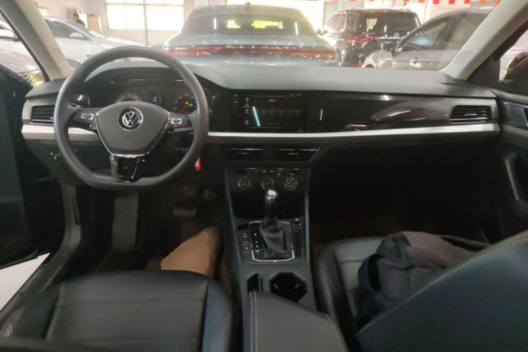 Used Volkswagen Lavida 2021 1.5L Automatic Comfort Edition
