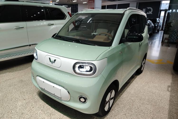Used Wuling Hongguang MINIEV 2024 3rd Generation 215km Advanced Version
