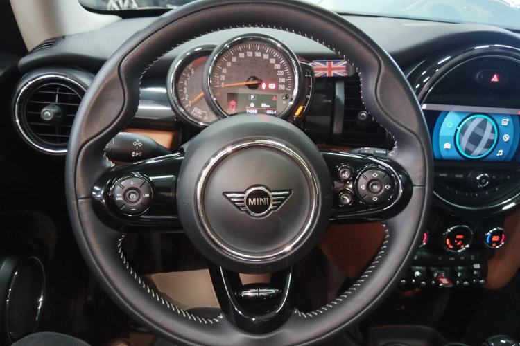 Used  MINI 2020 1.5T COOPER Artist
