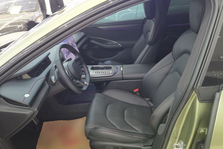 Used  SU7 2024 Four-Wheel Drive Ultra-Long Range Advanced Intelligent Driving Max Edition