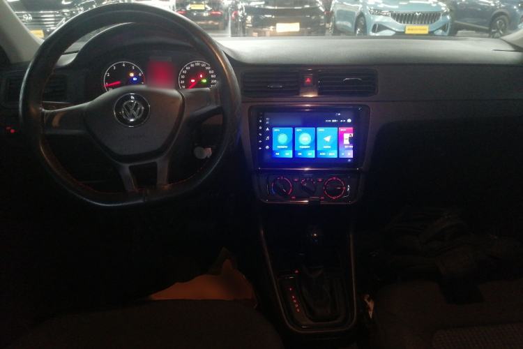 Used Volkswagen Santana 2021 1.5L Automatic Fashion Edition
