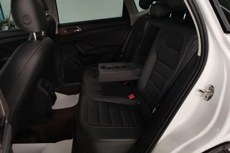 Used Volkswagen Tharu 2021 280TSI Two-Wheel Drive Comfort Edition
