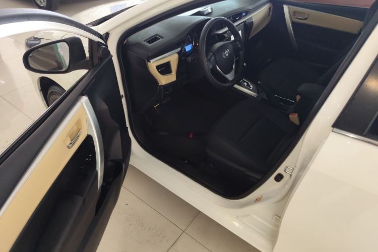 Used Toyota Corolla 2017 Revised Version 1.6L S-CVT GL
