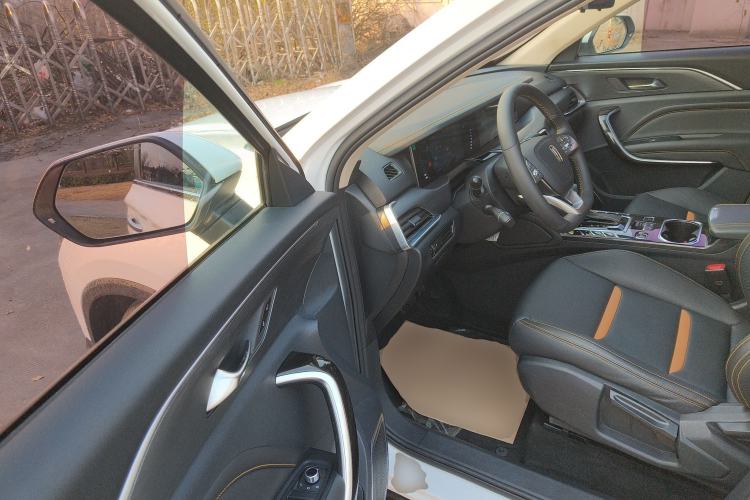 Used Bestune T77 2019 230 TID Automatic Luxury Version China VI Emission Standard