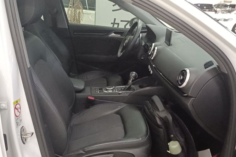 Used Audi A3 2020 Limousine 35 TFSI Fashion Edition China VI Emission Standard
