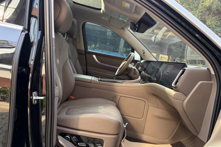 Used Hima AITO M9 2024 Range-Extended Ultra Version 52 kWh 5-Seater Model