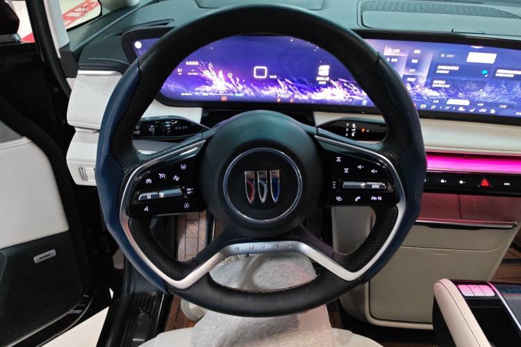 Used Buick GL8 New Energy 2024 Lu Zun Luxury Edition 7-Seater
