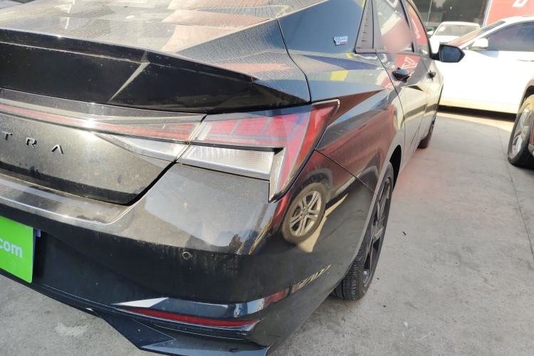 Used Hyundai Elantra 2022 1.5L CVT 20th Anniversary Edition
