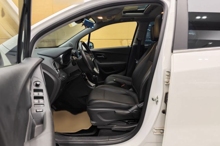 Used Chevrolet Trax 2017 1.4T Automatic Two-Wheel Drive Luxury Version
