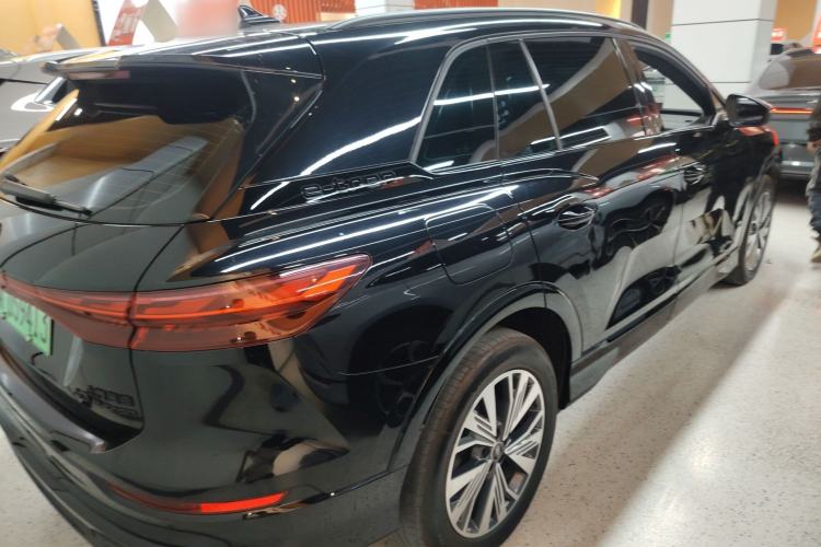 Used Audi Q5 e-tron 2023 40 e-tron Shining Edition Mecha Kit