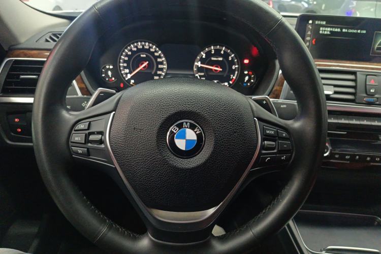 Used BMW 3 Series 2018 330Li xDrive Luxury Package
