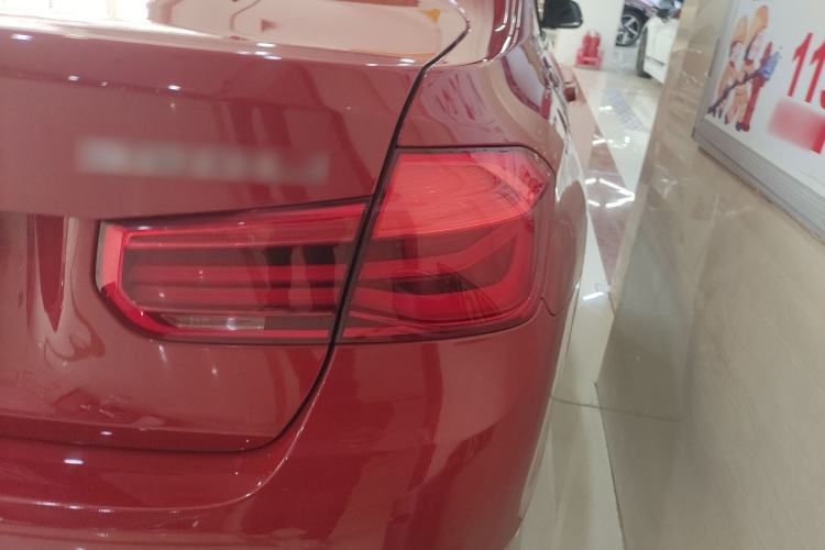 Used BMW 3 Series 2016 320Li Ambition Model
