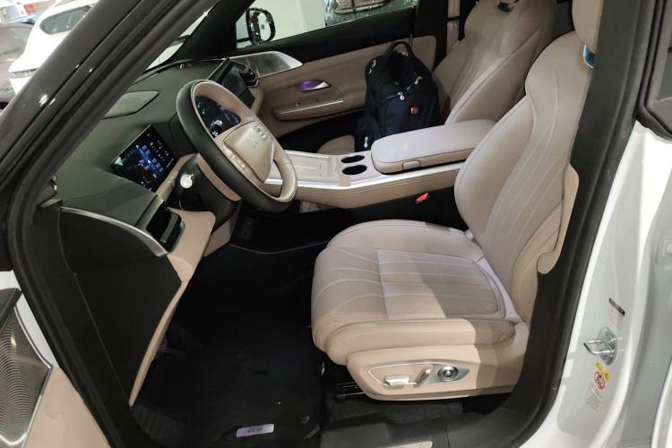 Used XPeng G9 2025 625 Long-Range Max
