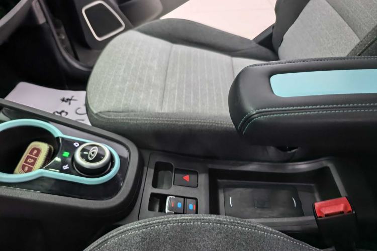 Used Chery Little Ant 2021 150 000 Yuan Ant Fan Edition Ant Stylish Version Lithium Iron Phosphate
