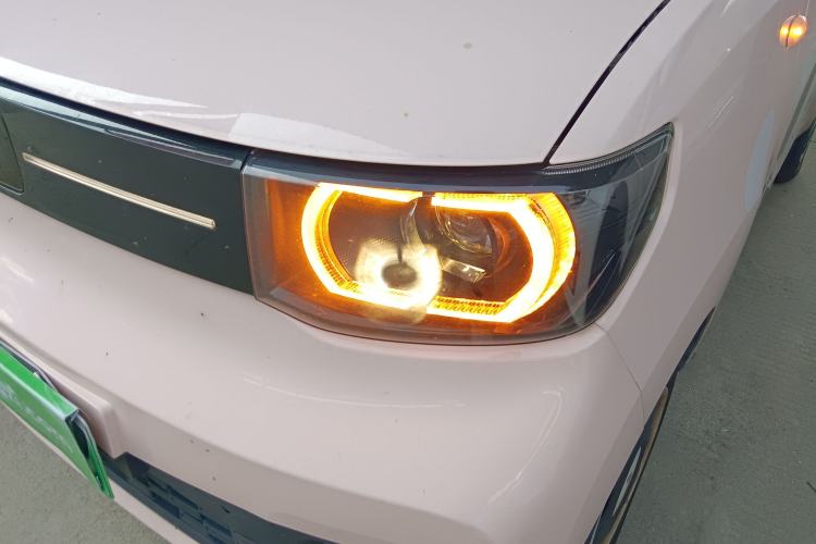 Used Wuling Hongguang MINIEV 2021 Macaron Fashion Model Lithium Iron Phosphate