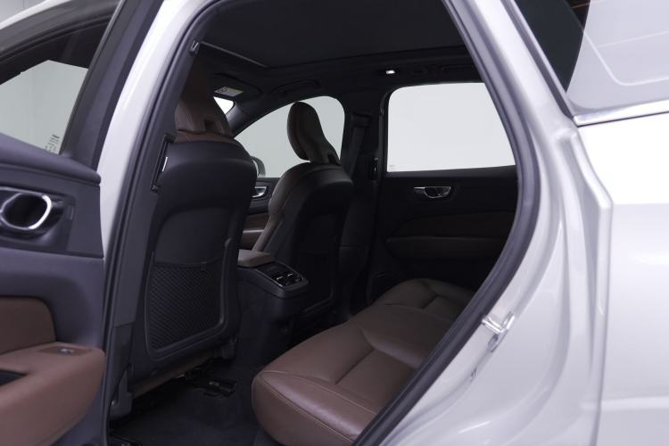 Used Volvo XC60 2022 B5 4x4 Zhiya Luxury Edition
