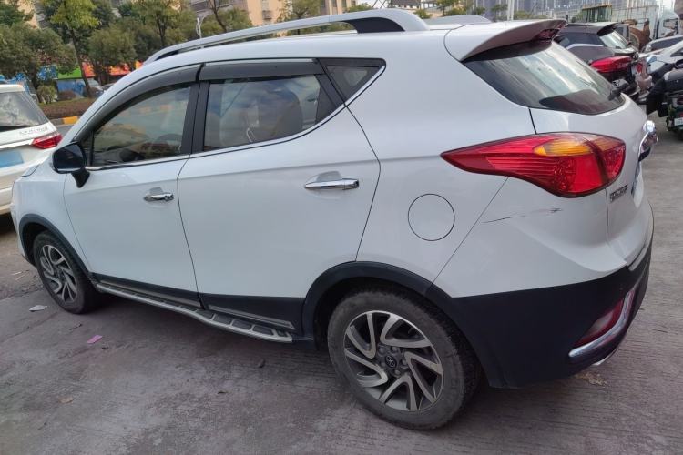 Used  Refine S3 2016 1.5L Manual Luxury Smart Version
