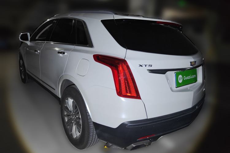 Used Cadillac XT5 2018 25T Luxury Model
