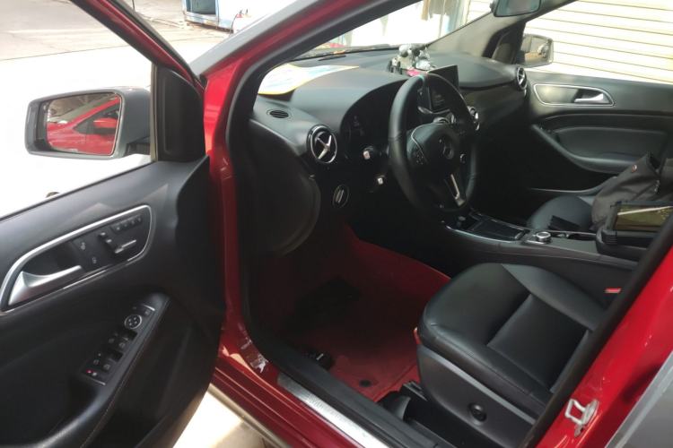 Used Mercedes-Benz B-Class 2012 B 180
